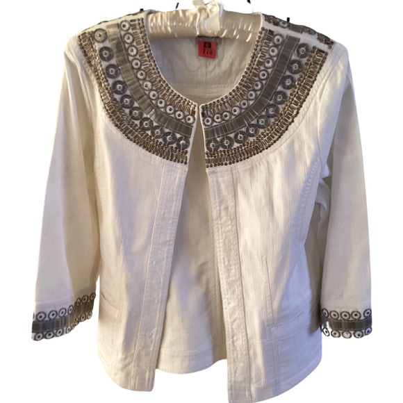 🚨 Chico’s Beaded Jacket Front Pockets Eye-hook Closure Size Small - Picture 4 of 12